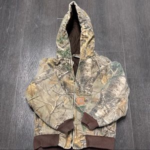 Carhart camo real tree boys jacket size 6